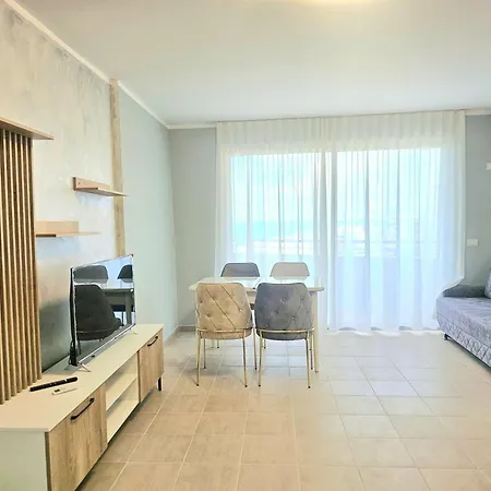 Apartment Dea's Golem (Tirana)