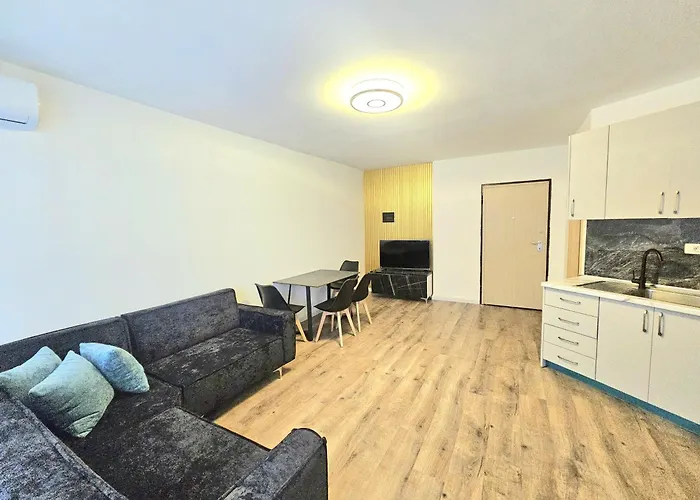 Apartment Dea's Golem (Tirana)